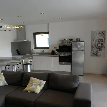 Belle Villa Luna Piscine Chauffee 4 Min Plage Fautea بيت للعطل *